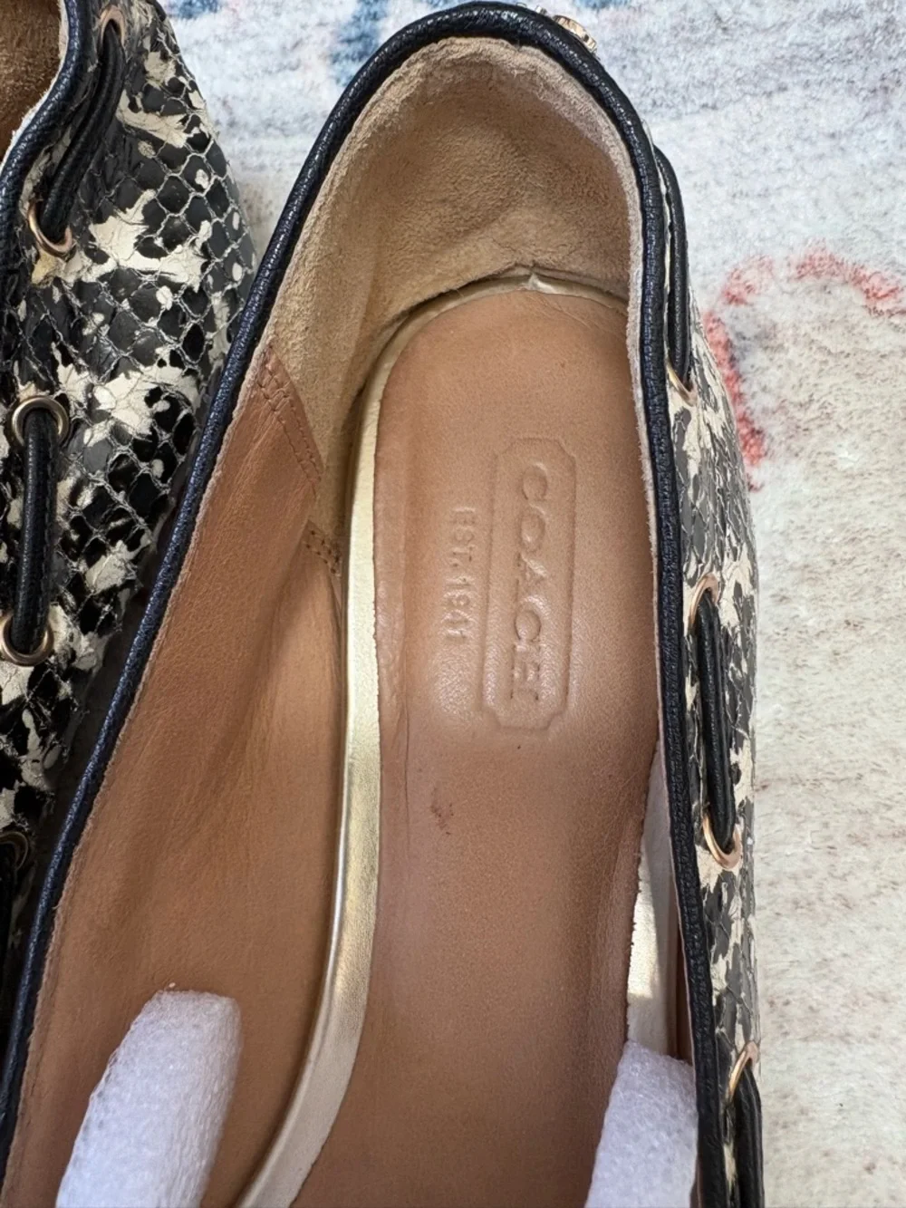 Coach Shoes Snakeskin Print‎ Black White Leather Malika Tassel Flats Loafers 6B